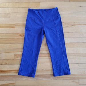 Lululemon 3/4 blue capris pants
